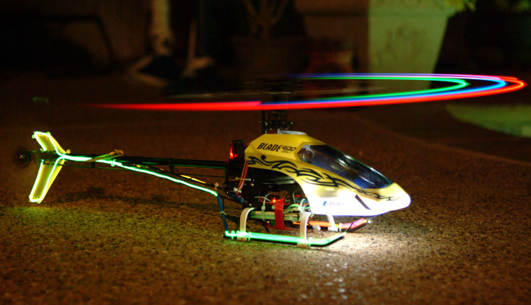 rc helicopter flying